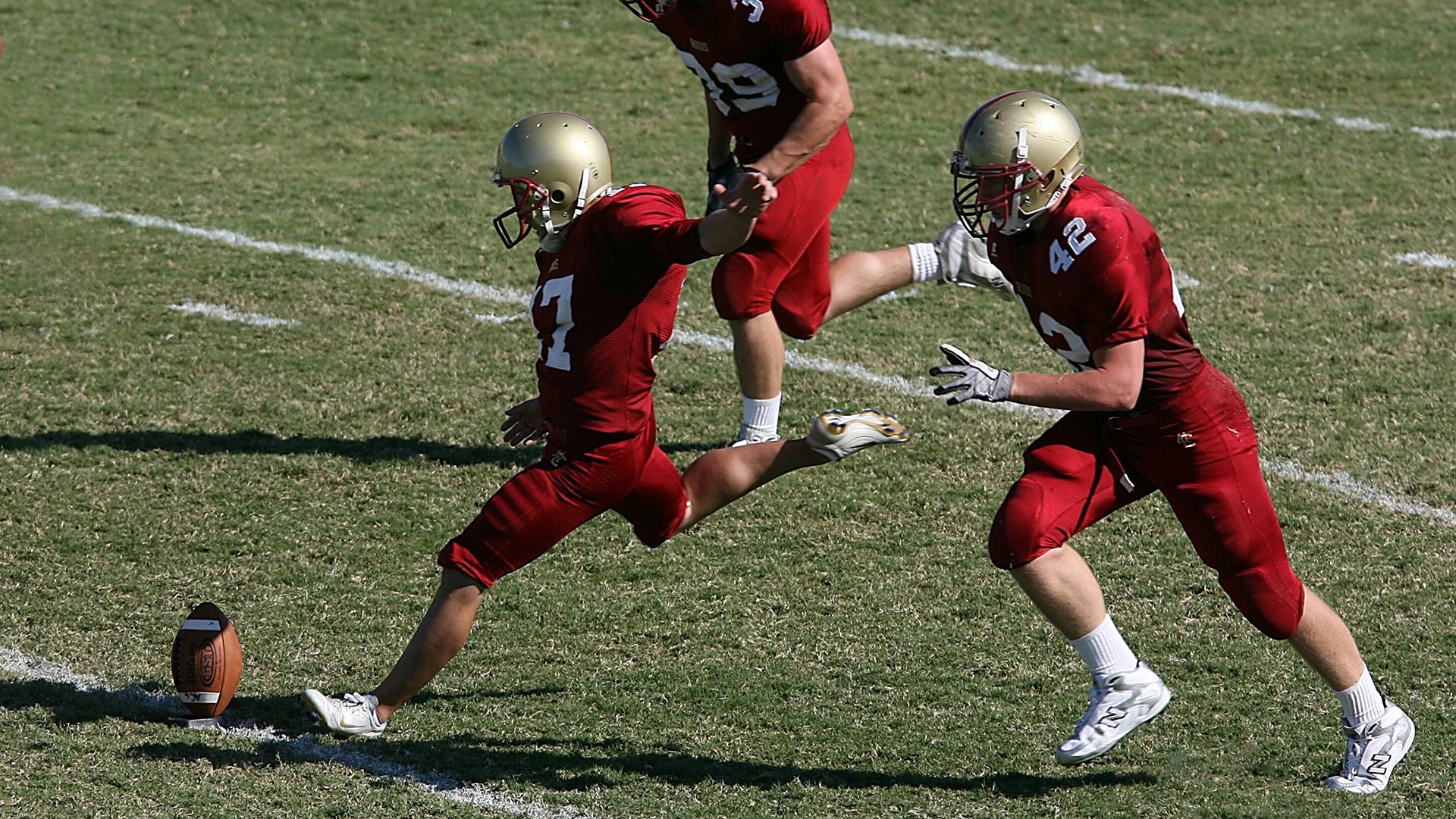 四万多人现场见证赣州队获得2025年“赣超”冠军